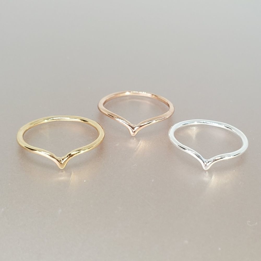 Dainty Stackable Chevron Ring -1 Ring